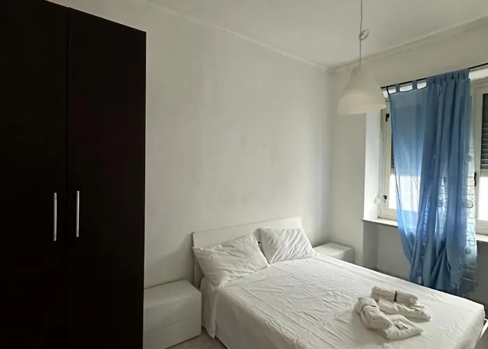 - Private - H24 Self Check-in Vendégház Torino