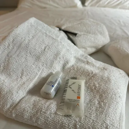 - Private - H24 Self Check-in